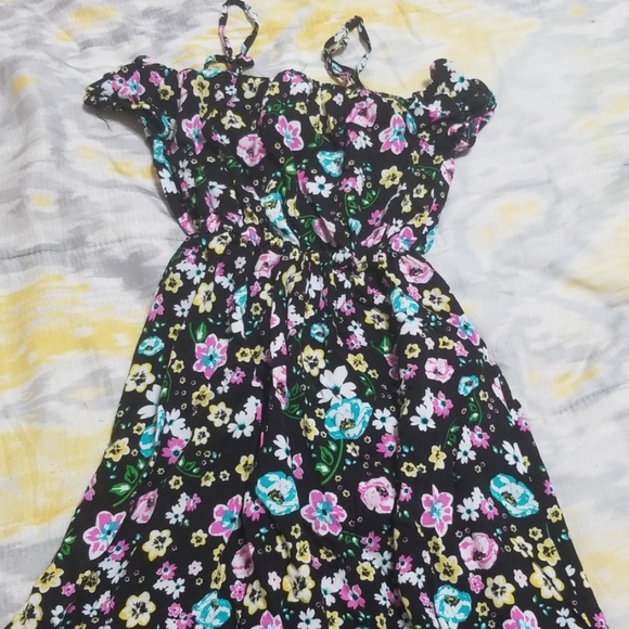 Child's Romper - Picture 4 of 4